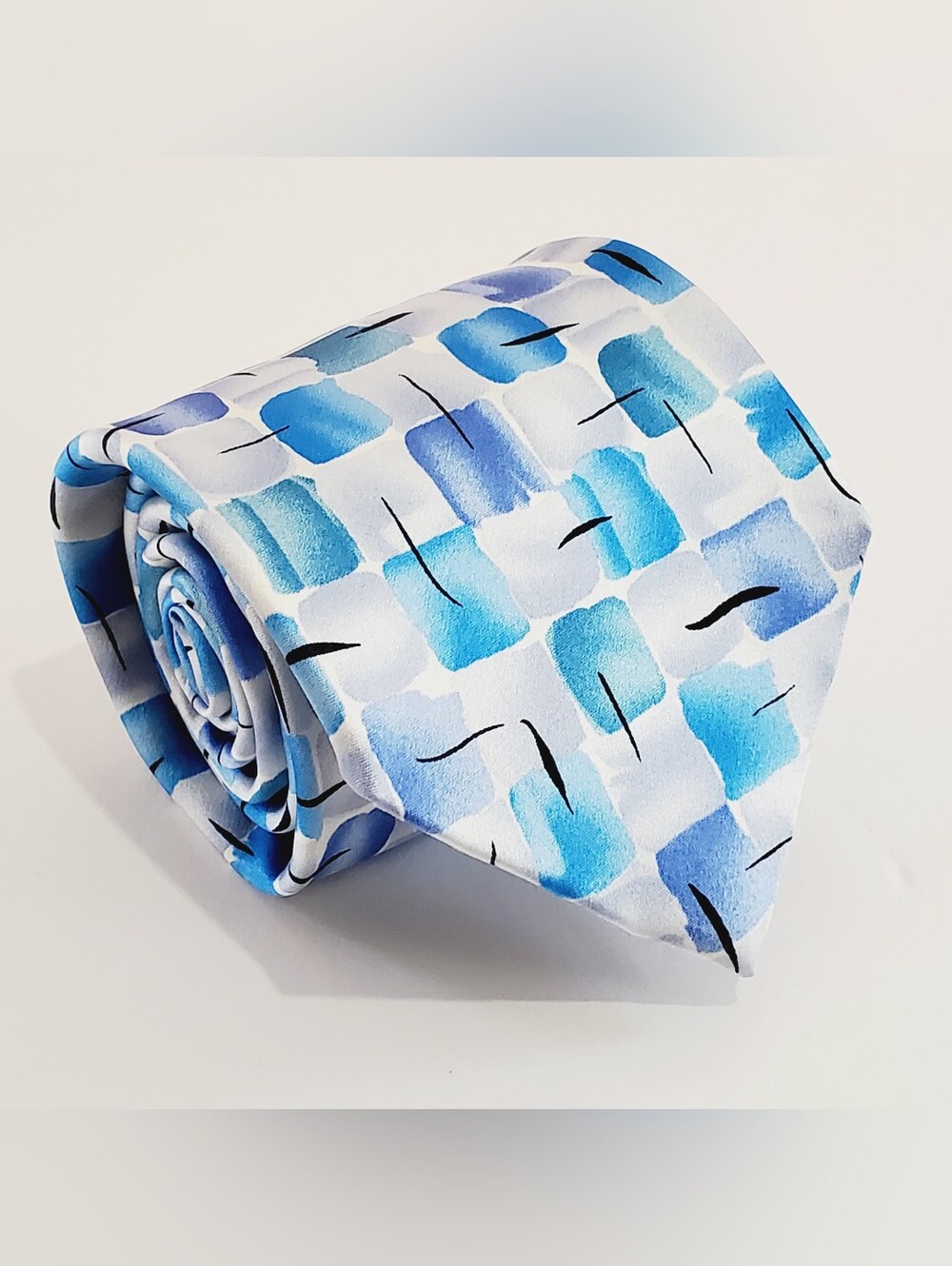 J. Garcia Blue Geometric Pattern Men's Silk Neck Tie Moon Mountain #47 59x3.5"